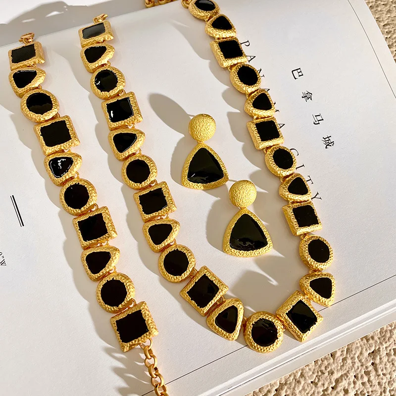 Fashion Jewelry Vintage Temperament Geometric Splicing Color Necklace Earrings For Women Female Gifts Simply Design Accessories