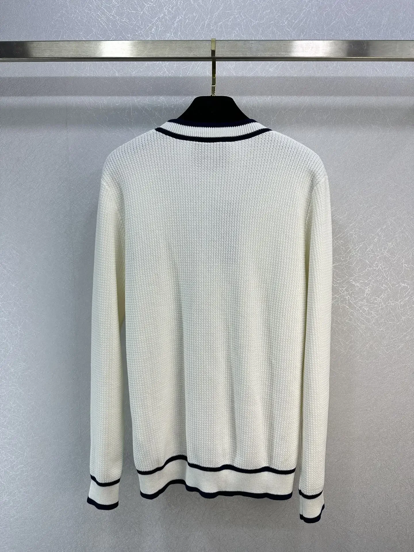 

Early Autumn New Sweaters with Contrast Pockets, Academy Style, Very Stylish Upper Body, Fashion Master SML