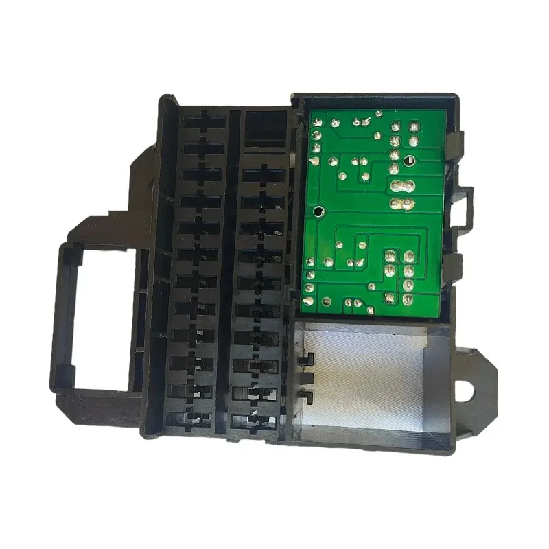 Compound Relay For JAC J2 J3 A137 J3S IEV4 3735905U8010 Relay 3735905U8050 Fog Lamp Blower Behind Door And Window Second-Hand