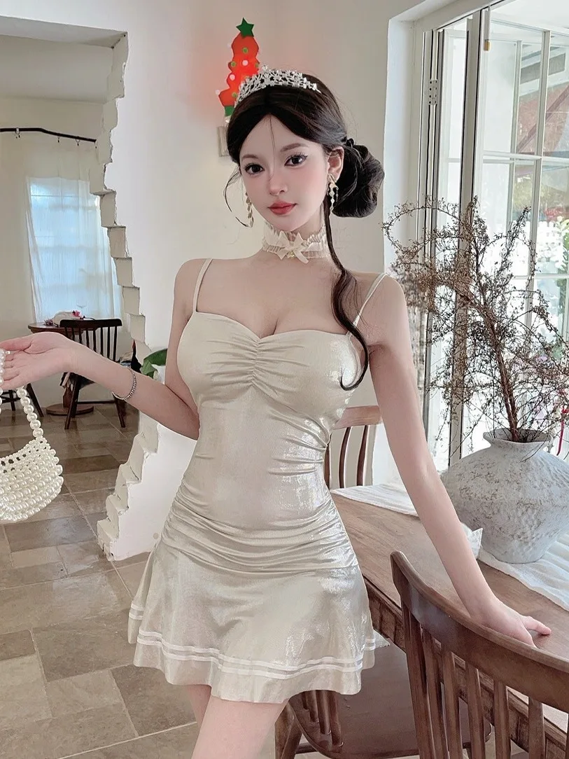 Sexy V-Neck Backless Short Strapless Dress Flashing Fabric Low Cut Pure Desire High Waist Spring Summer Autumn Winter Dress