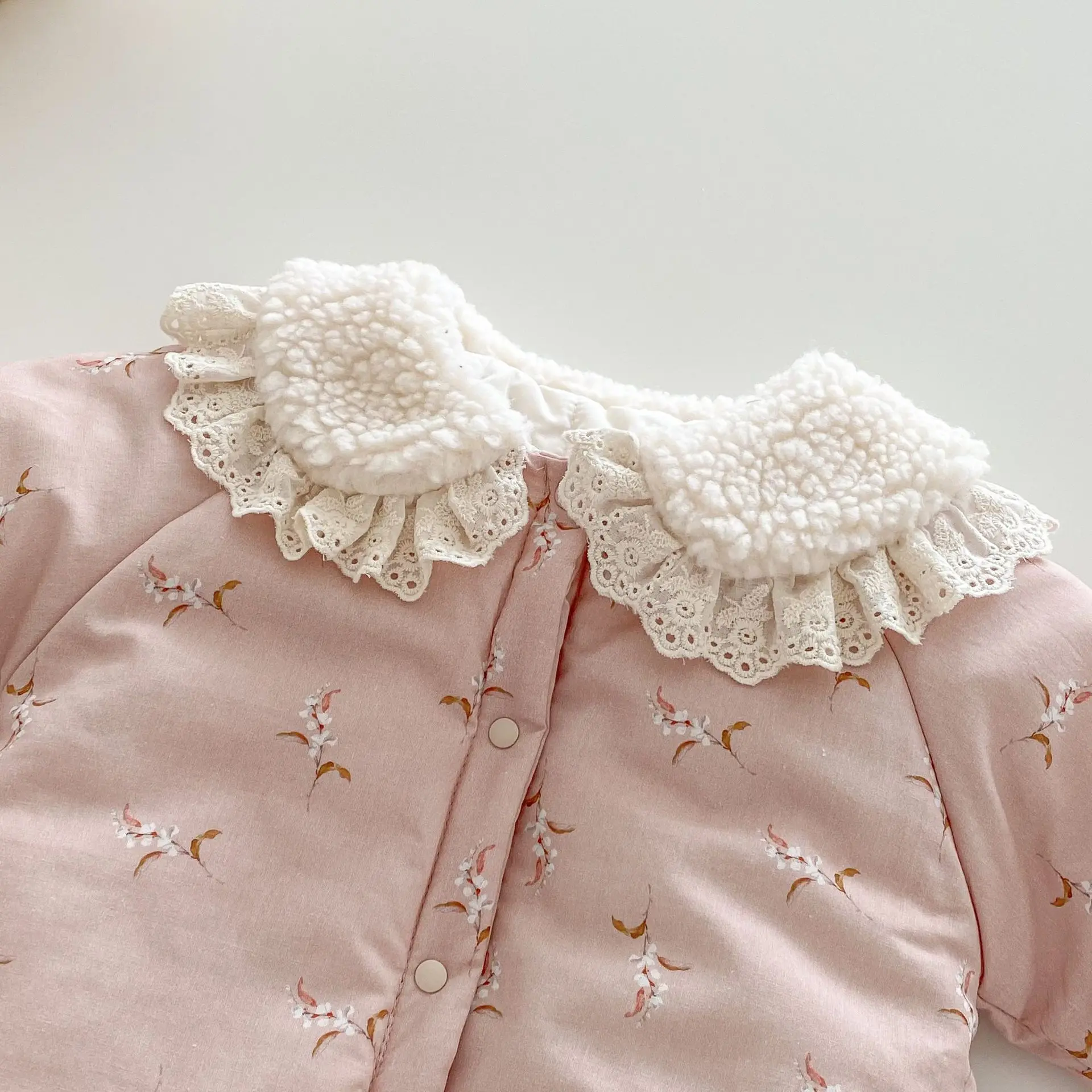 Infant Girls Velvet Jumpsuit Autumn Winter Children\'s Thickened Warm Cotton Clothes Newborn Lace Doll Collar Floral Romper