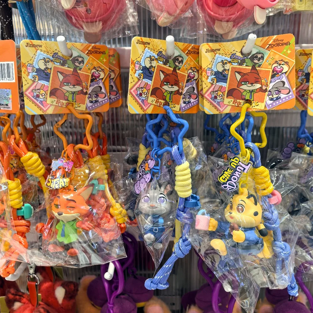 

Zootopia Fun Series Basic Keychain Pendant Decoration Bag Charm Pendant- Judy Nick