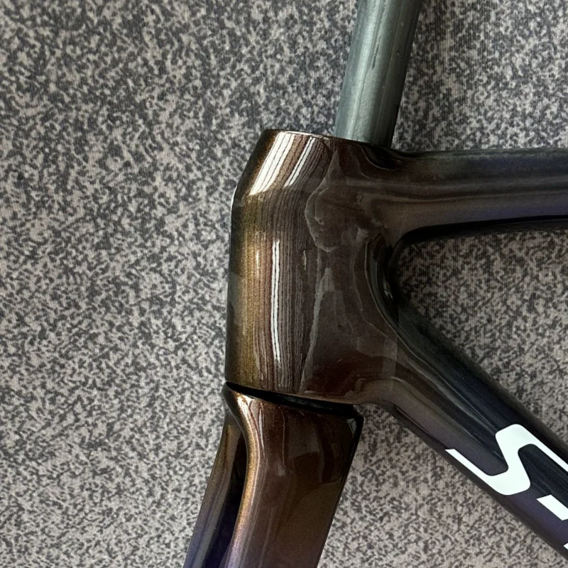 

The Eighth Generation Carbon Bike Frame Many Colors Road Bike Frame Bicycle Frame Bike Frame Disc brake Fit Di2 Taiwan Made