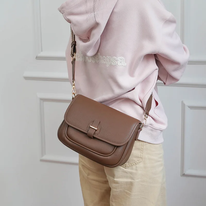 Trendy Women's Handbags 2026 New Arrivals Solid-Color PU Crossbody Bag Ladies' Shoulder Bag Small Square Phone Pouch Bag