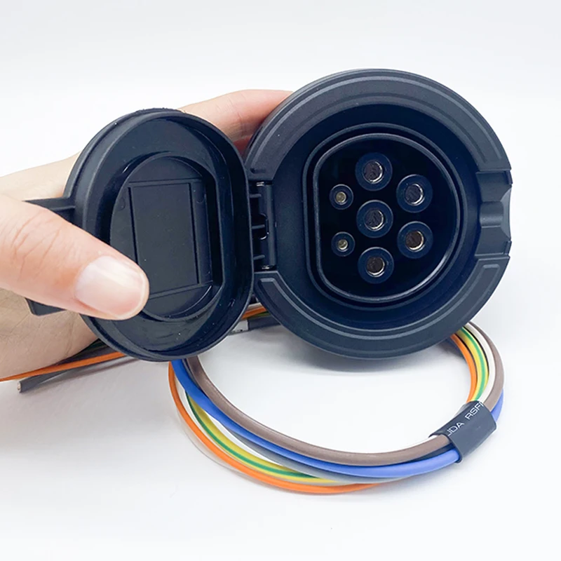 Тип 2 IEC 62196-2 Стандартная настенная розетка для зарядного устройства для электромобилей 16A 11KW 32A 22KW 7KW Зарядная станция Новое состояние Розетка