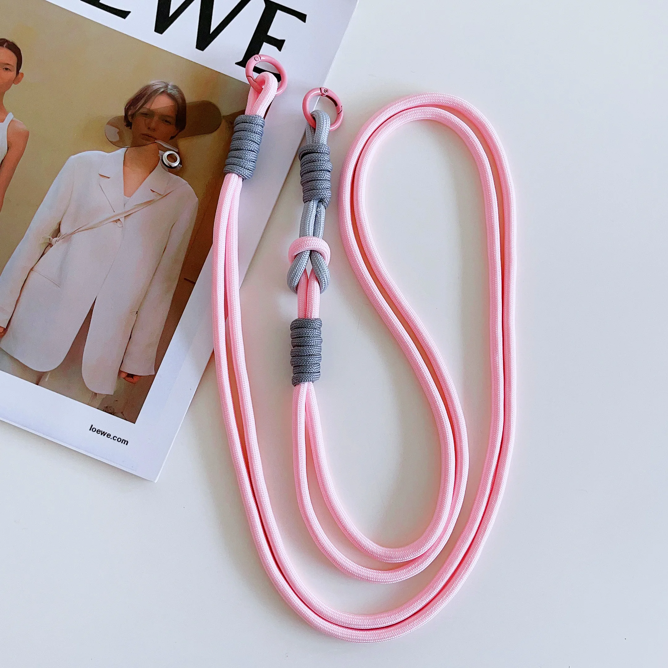 Variant: Champagne Oro