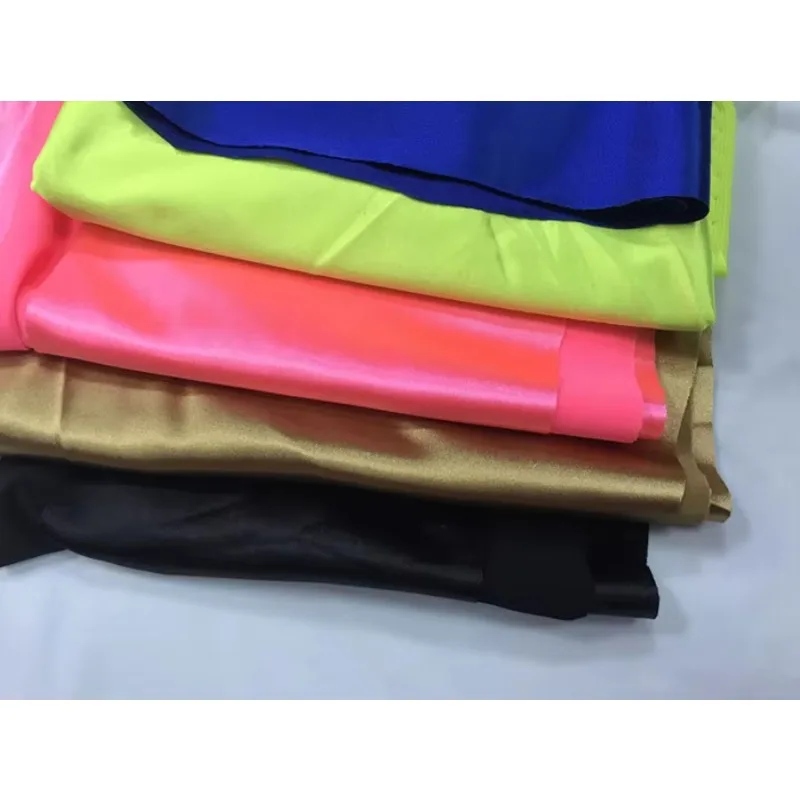 Satén elástico de cuatro lados/tela satinada de LICRA brillante traje de baile latino traje de escenario tela DIY