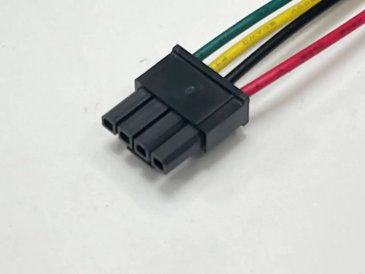 436450400 Wire harness, MOLEX MICRO FIT 3.0mm Pitch OTS Cable, 43645-0400, 4P With UL1061, 20AWG Wires, Off the Shelf