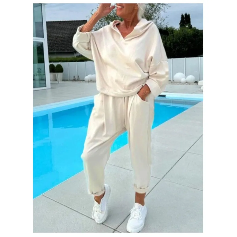 

Vacation And Casual Style Women's Set 2025 Autumn New Women's Solid Color Hooded Long Sleeve Top Sweatshirt Two-piece Set