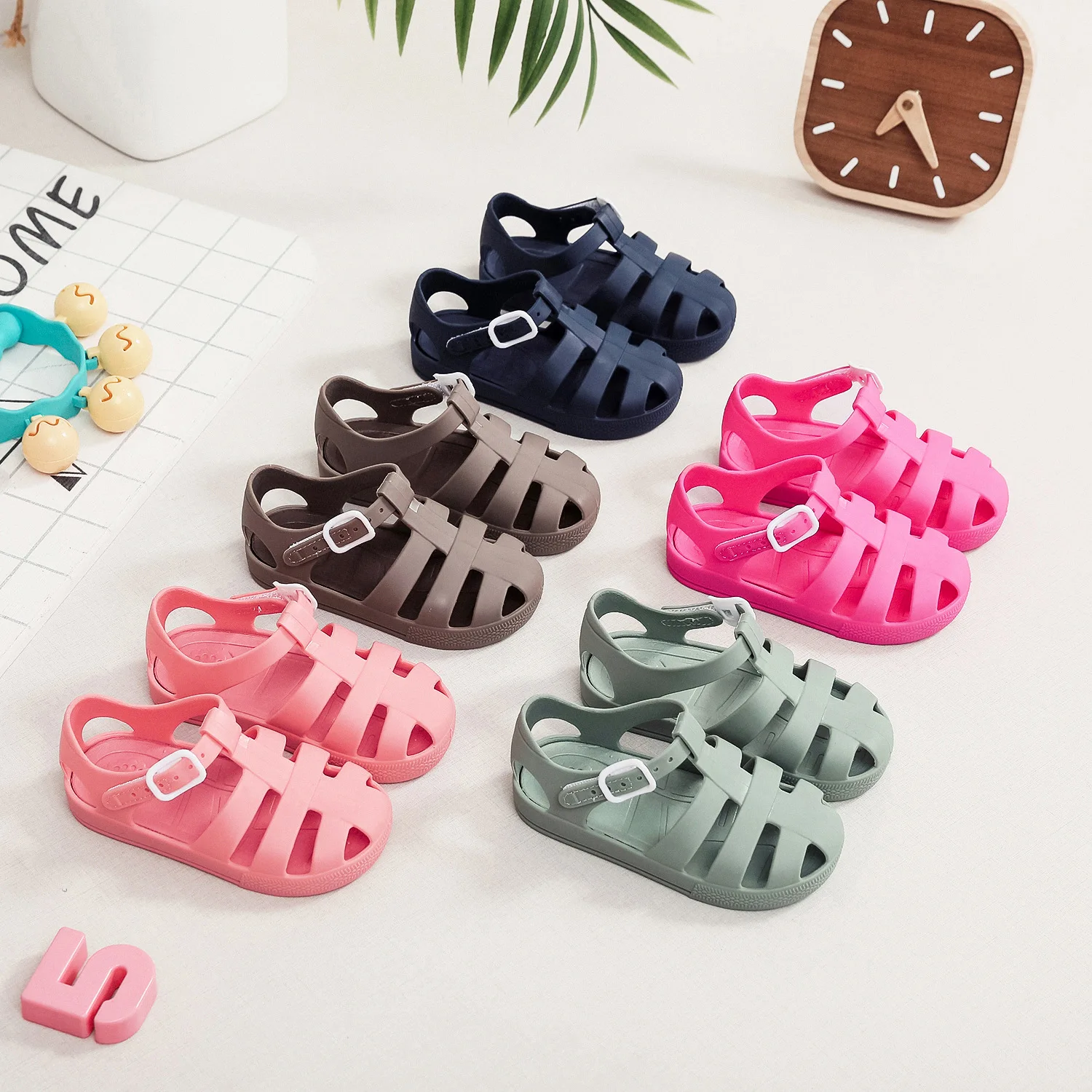 

New Mini Brazil Roman Sandals Boys Girls Sandals Flox Jelly Shoes Sandals Children'S Shoes Roman Hollow Breathable Sandals