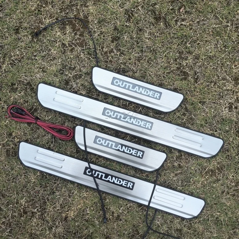 

For Mitsubishi Outlander LED 2013 2014- 2019 Car Accessories Car Styling Stainless Steel Car Door Cover Outside Door Sill Plate