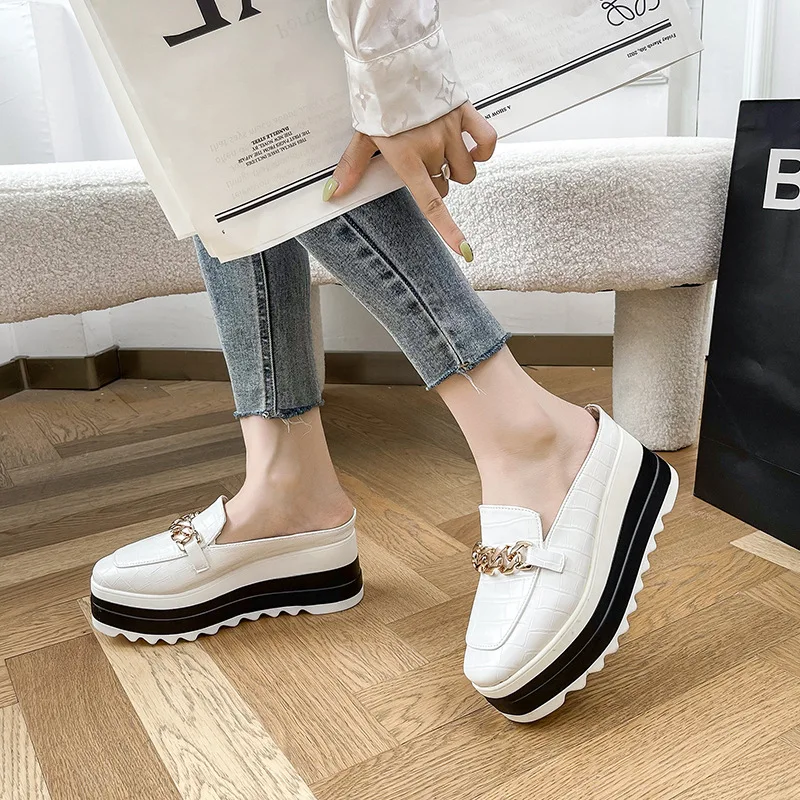 Slippers Women Flip Flops Comfortable Rubber Platform Shoes Women Casual Round Toe Flat Loafers Flats Autumn Women Shoes PU 2023