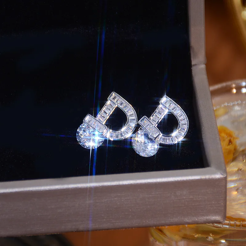 14k Gold Plated Fine Jewelry Exquisite Letter D Micro-set Zircon Earrings for Woman High-quality Luxury Daily Stud Earring