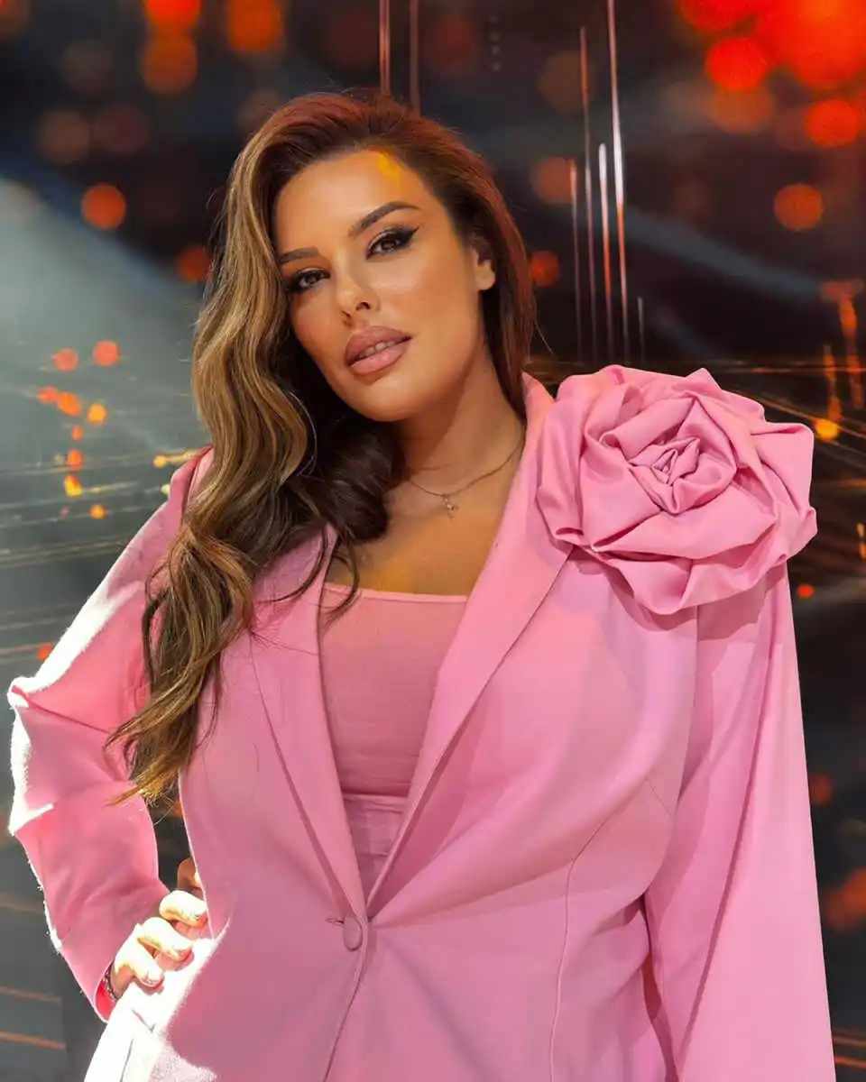 Pink Women Pants Suits Plus Size Lady Customized Hand Made Flowers Blazer Prom Evening Party Blazer 2 Pieces