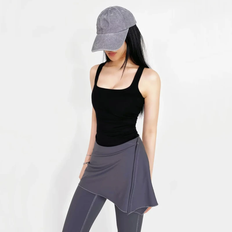 เสื้อกล้ามบุนวมคอสี่เหลี่ยมผู้หญิงพร้อมแผ่นรองถอดได้