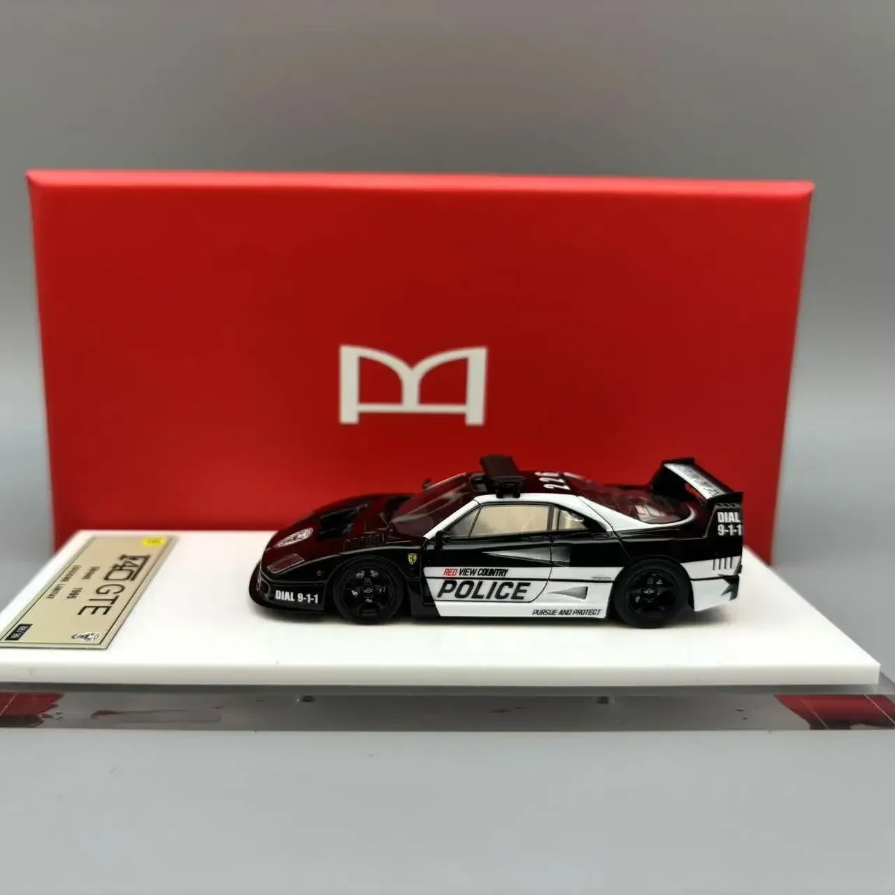 DMH 1:64 Prune Horse F40 GTE Versione allarme Metallo Rosso Ghiaccio Blu Luminoso Bianco Collezione di modelli di auto