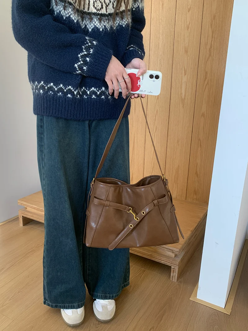 حقيبة يد كاجوال من Meilard Retro للنساء ناعمة من البولي يوريثان بلون سادة حقائب كروس للسيدات ذات سعة عالية ومتعددة الاستخدامات حقيبة كتف للفتيات للتنقل #4