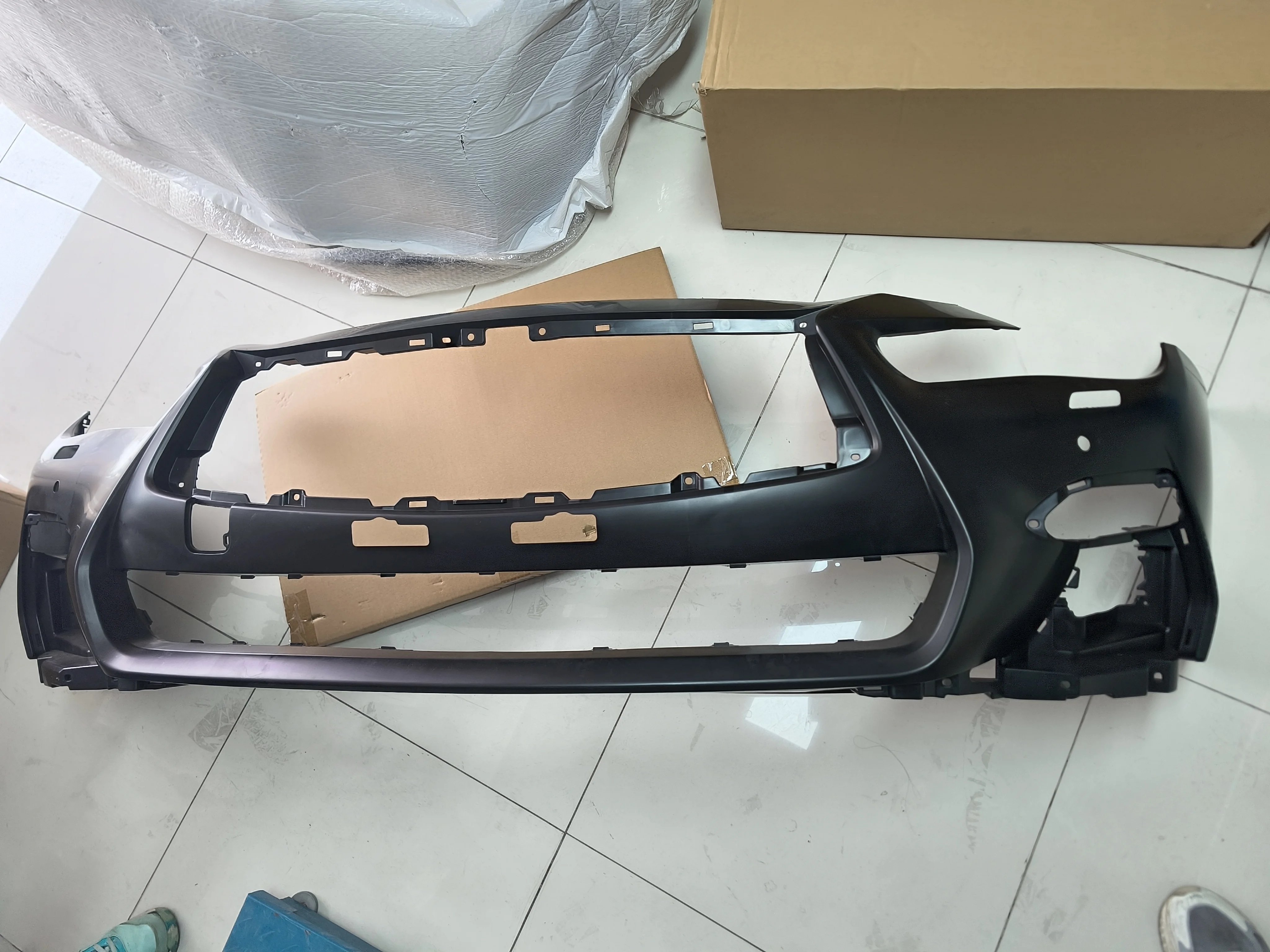 High Quality Car Accessories Body Kits Q50 Sport Car Bumper for Q50 Front Bumper 2018-2022 Car Partscustom