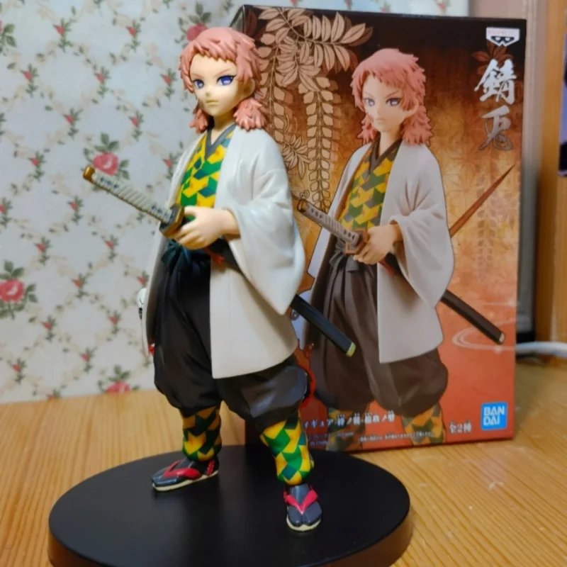 

Bandai Demon Slayer Вибрационные звезды Demon Slayer Корпус Сабито Модель Гаражный комплект Настольный декоративный орнамент Аниме Периферийные устройства Подарок