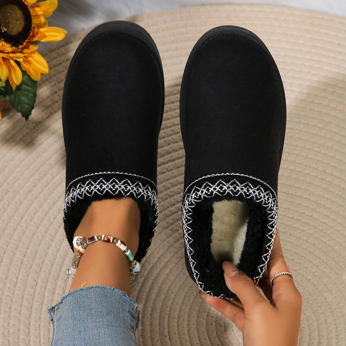 Womens slippers with anti slip and warm flat bottom sponge cake sole middle heel close toe winter suede boots zapatillas mujer