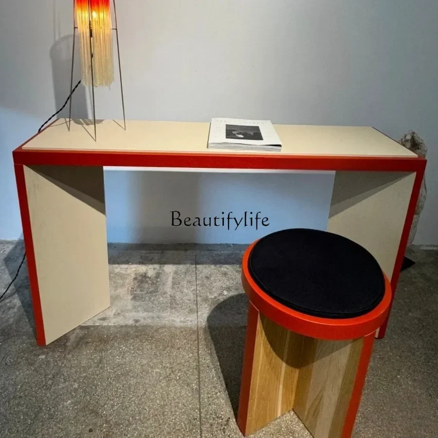 

LJYCream Wind Light Luxury Art Xuantai Surprise Silence Antique Desk