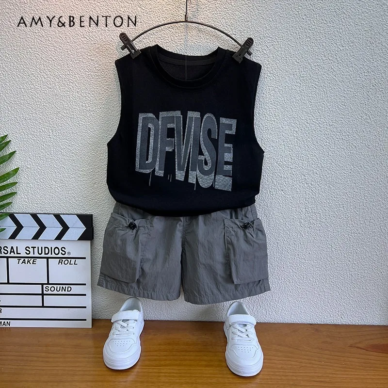

2026 Summer Boys' Sleeveless Tank Top and Cargo Shorts Set Kids' Letter Print 2-Piece Outfit Casual and Cool for Daily Wear