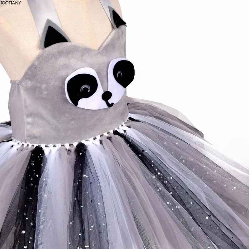 Sky02 Animal Raccoon Cosplay Dress Children's Day Stage Performance Meeting Dress Raccoon Tail Prop Halloween Carniva88Ji