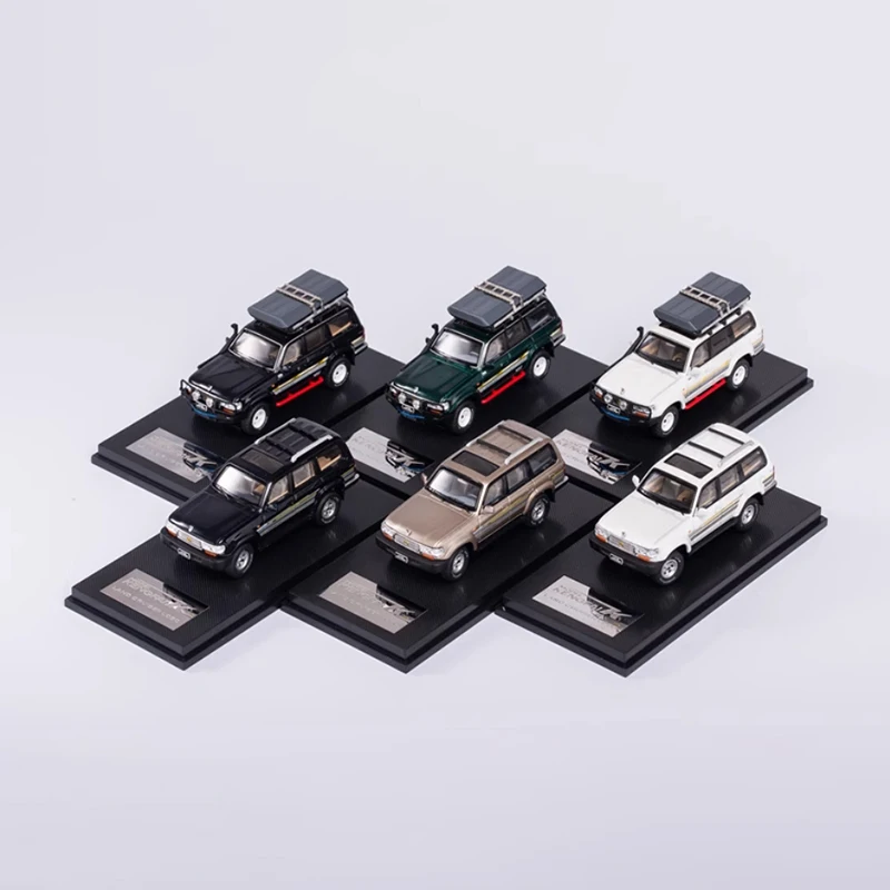 KengFai 1:64 Scale TYT LC80 SUV จําลองรถโลหะรุ่น STATIC คอลเลกชันตกแต่งวันหยุดของขวัญของเล่นของขวัญของที่ระลึก