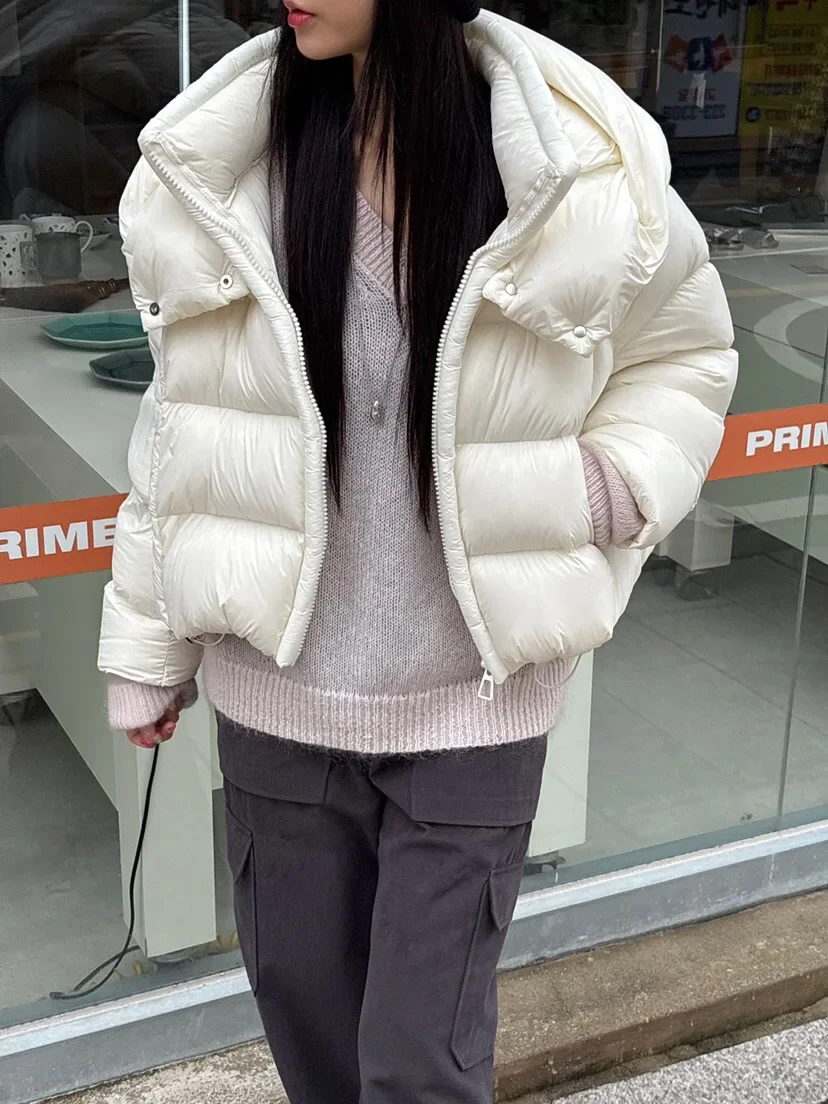Puff Down Jacket Women New Arrival Women's Short Zippered Hooded Loose White Duck Down Coat for Cold Winter
