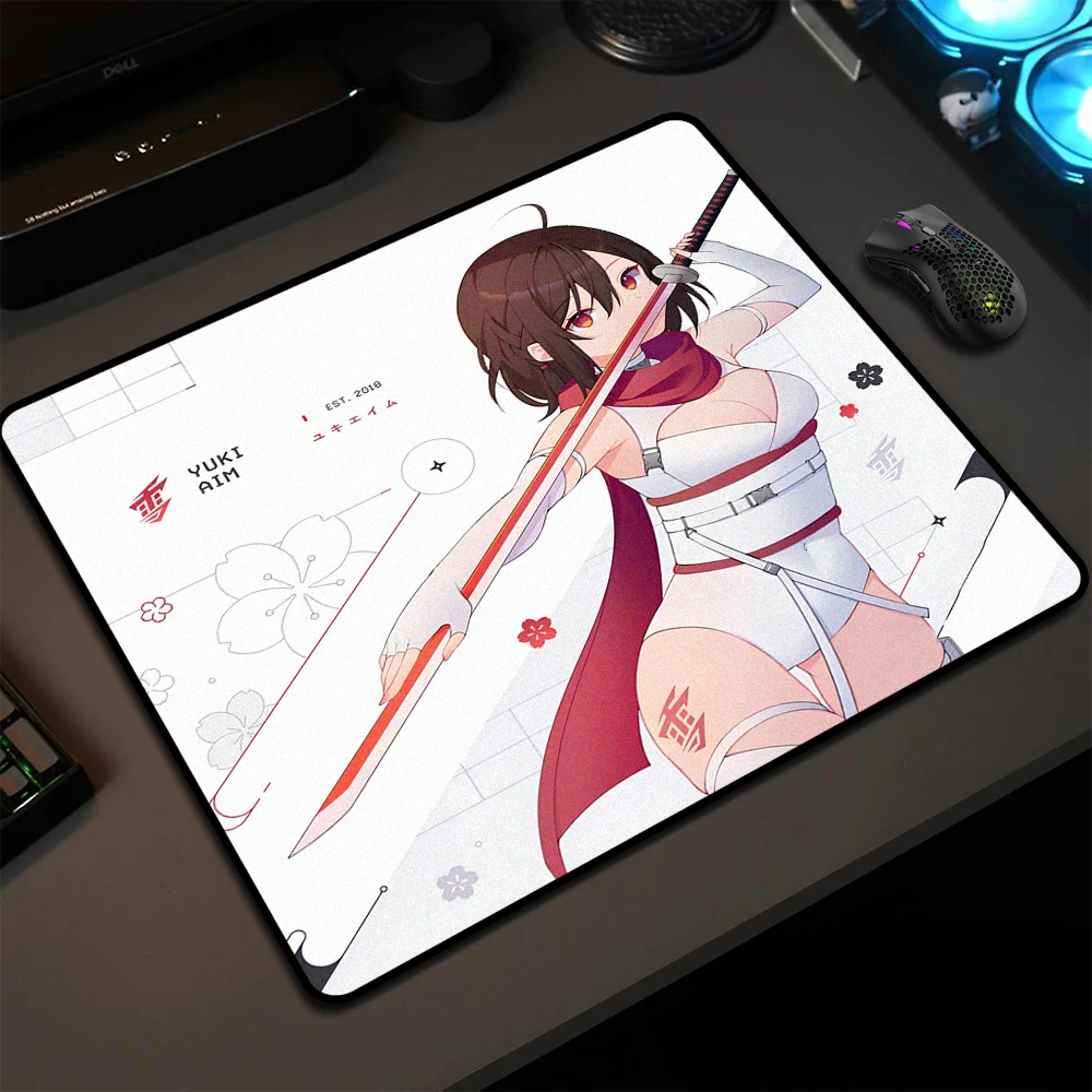 Gamer Premium Mouse Mat 45x40CM Speed Gaming Mousepad Locking Edge E-Sports Mouse Pad Game Professional Keyboard Mat Desk Mats