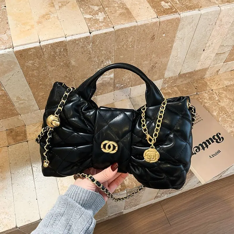 

2026 Spring Luxury New Style Crossbody Women's Bag Chic Butterfly Knot Fashionable Versatile Handbag for Commuting Shoulder Bag