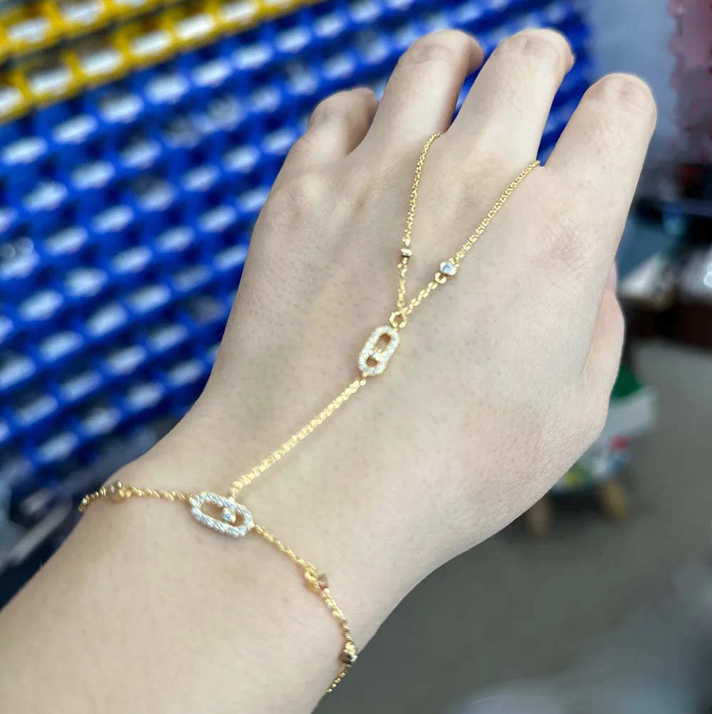 

HIBRIDE New Fashion Paper Clip Daily Bracelet Charm Jewelry Women's Clothing Accessories for Party Holiday Gift Travel B181