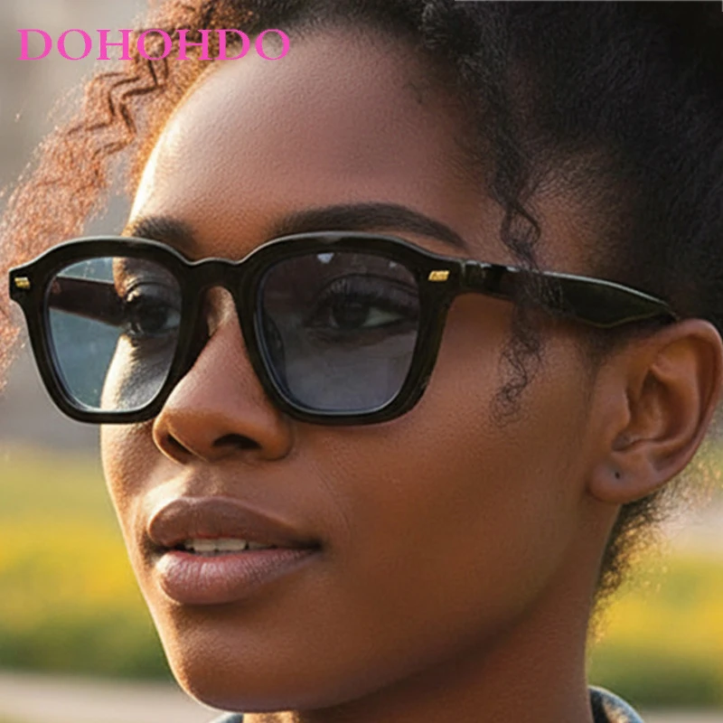 الكلاسيكية شعبية الأرز مسمار إطار مربع النظارات الشمسية النساء الرجال الفاخرة العلامة التجارية تصميم نظارات شمسية الصيف السفر محرك نظارات UV400