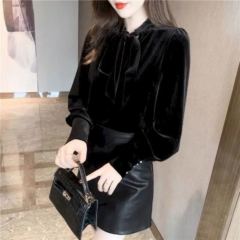 Fashion Gold Velvet Blouse Women Puff Sleeve Design Sense Niche Bowknot All-in-one Shirt Inner/outer Wear Womens Tops Autumn New