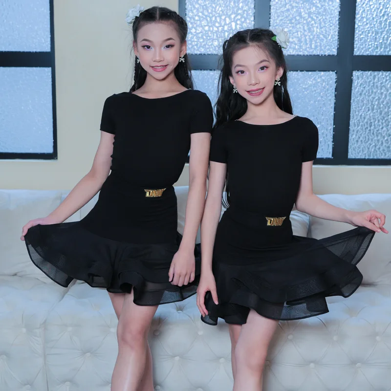 カスタマイズされた女の子プロ競技パフォーマンス服ラテンダンススーツ女の子の練習ドレス半袖トップとスカート