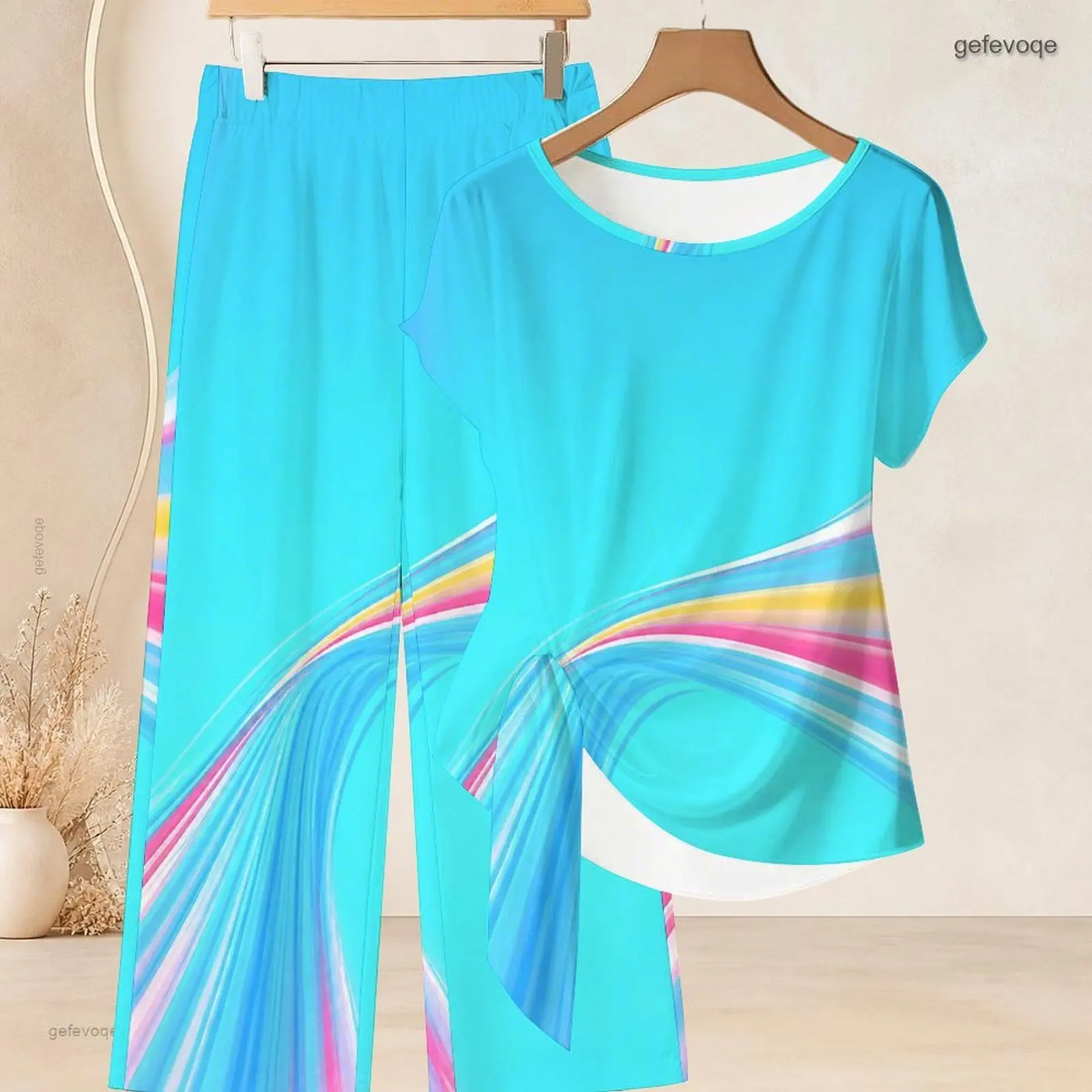 Women Flowing Gradient Swirl Print Round Neck Short Sleeve Top and Long Pants Two Piece Pants Set