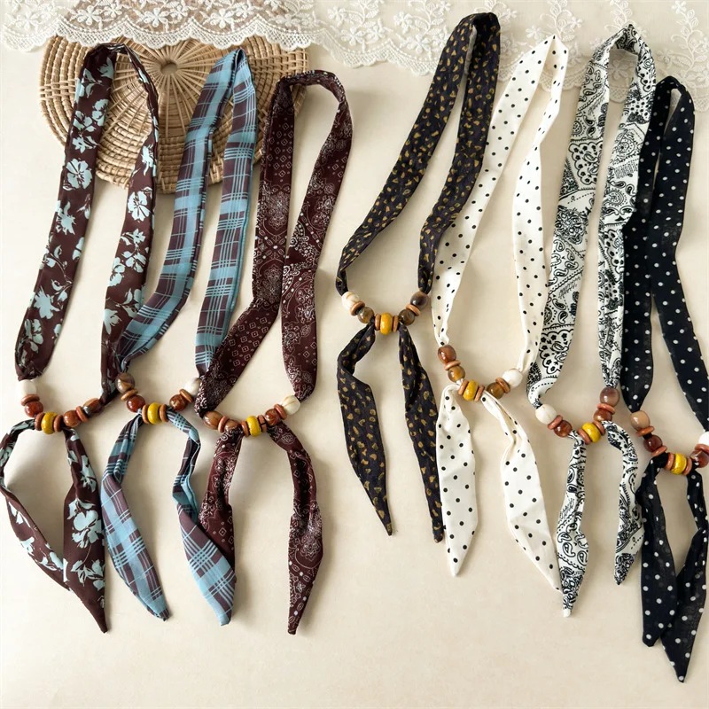 Retro Cashew Patterned Bead Scarf Necklaces Adjustable and Light Luxury Women's Fabric Scarf Necklaces Fashionable Accessories