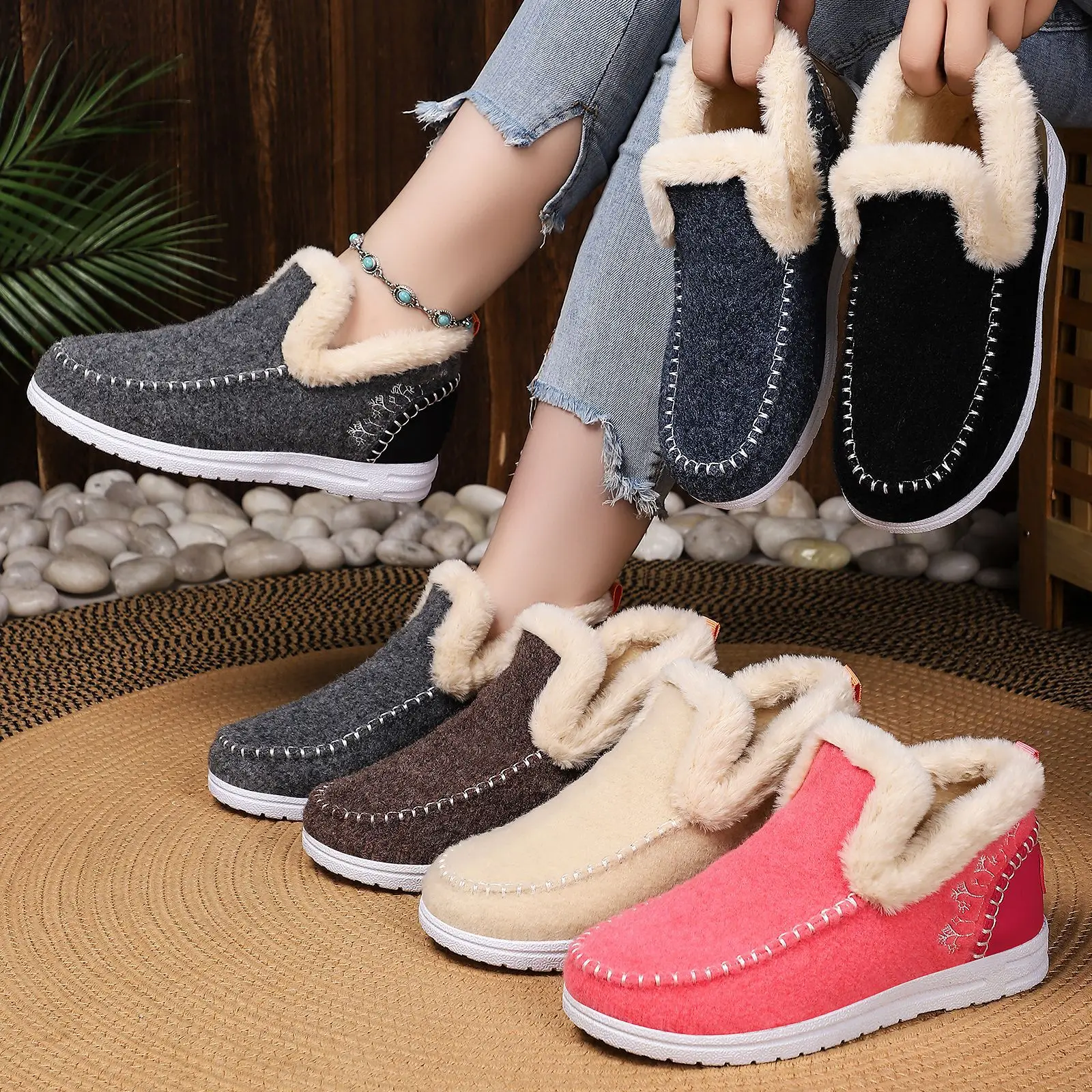 

Thickened Cotton Snow Boots Women's Shoes Warm Fleece Lined Winter Boots Casual Short Tube EVA Outer Polyester Inner Boots