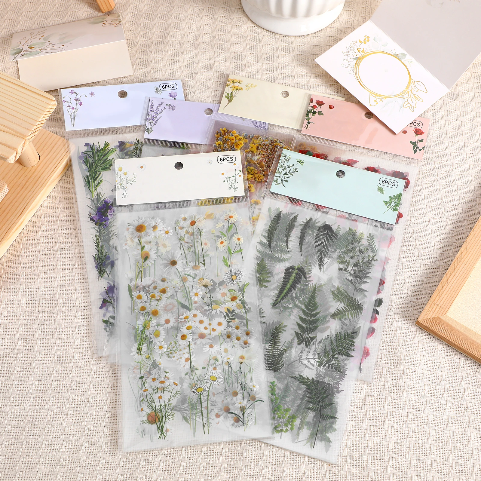 

1 Set Flower Stickers Transparent Multi Patterns Vintage Aesthetic Planner Scrapbooking Decorative Wall Stickers Crafts Phone