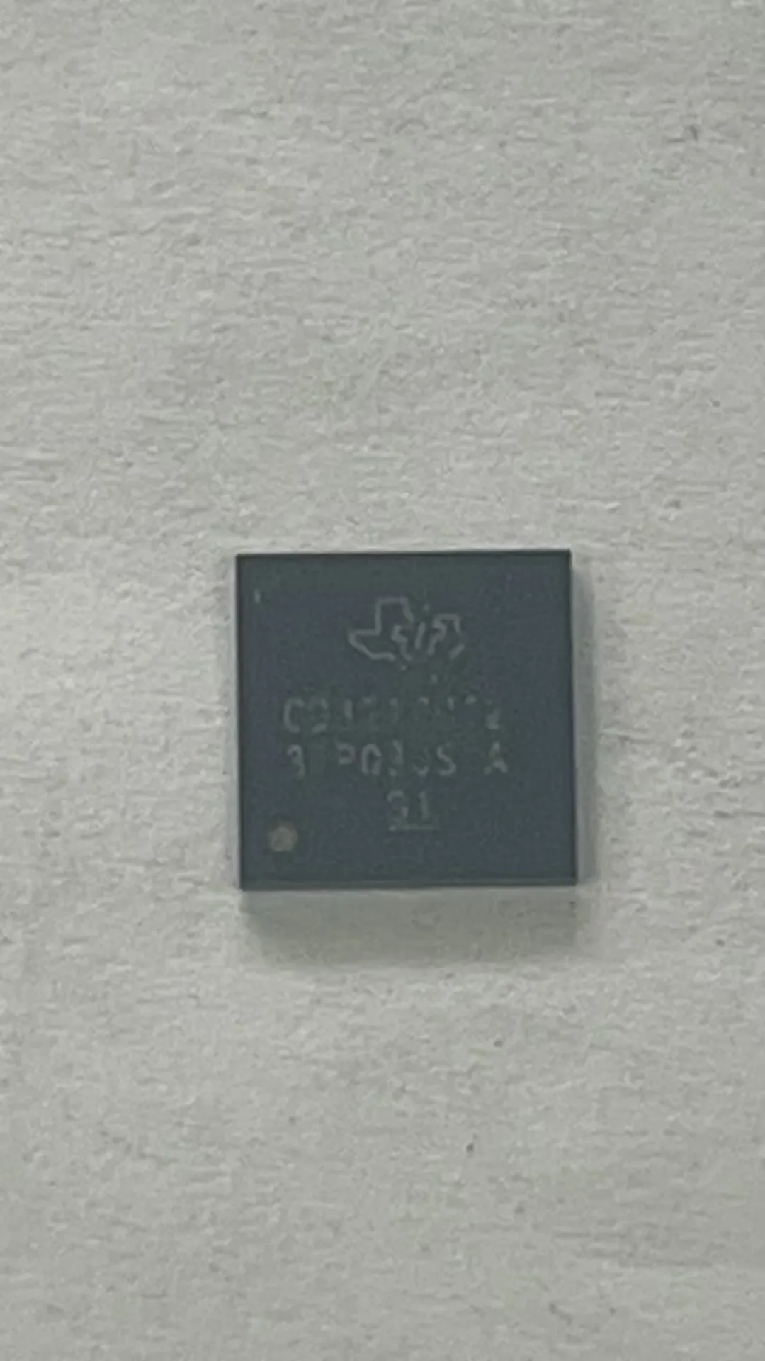 Oryginalny chipset CD3217B12 BGA dla MacBook Pro A2141 A2251 A2442 A2485 A2780 naprawa płyty głównej Boost Chipset IC chip 820-01700