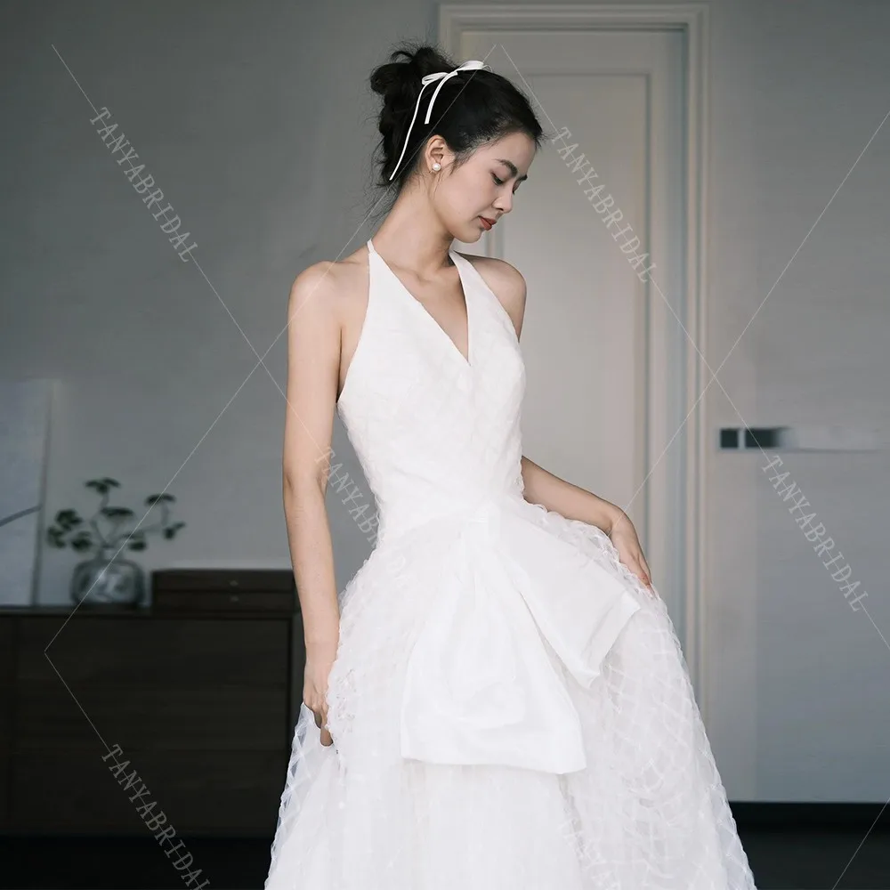 Vestidos de novia de tul con rejilla de diamantes y cuello Halter, vestido de novia de moda sin mangas alto y bajo, vestido de baile nupcial sin espalda