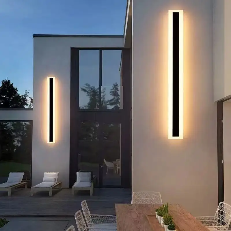 

Outdoor Waterproof IP65 LED Long Strip Wall Light Modern Wall-Mounted Lamp Sconce Suitable for Living Room Courtyard Porch Patio