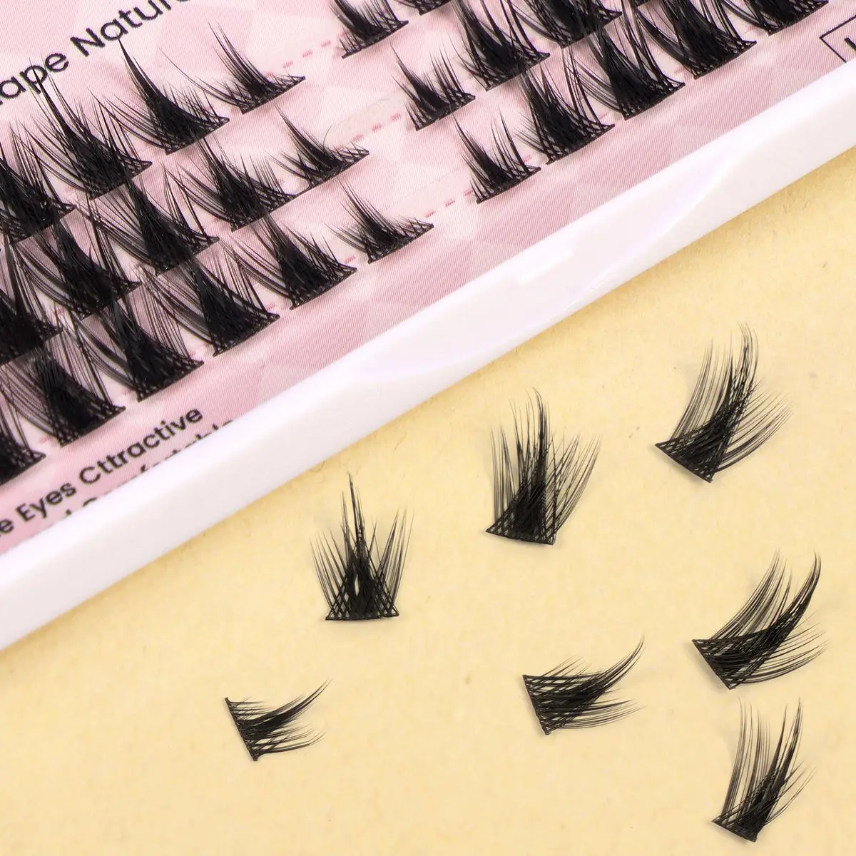 MAGEFY 84 Cluster Fox Eyelashes Boxed with Tweezers Cute Dense 8-10mm Lash Extension Cat Eye Lashes Essential for Traveling