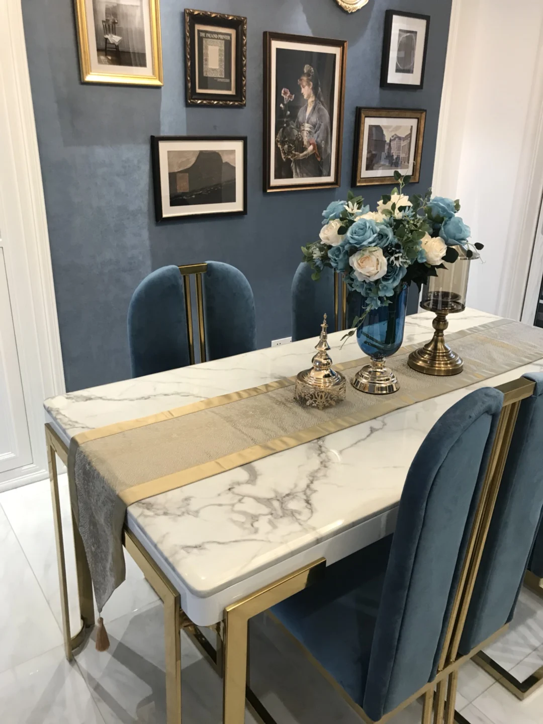 Rectangular household simple small apartment dining table and chair combination