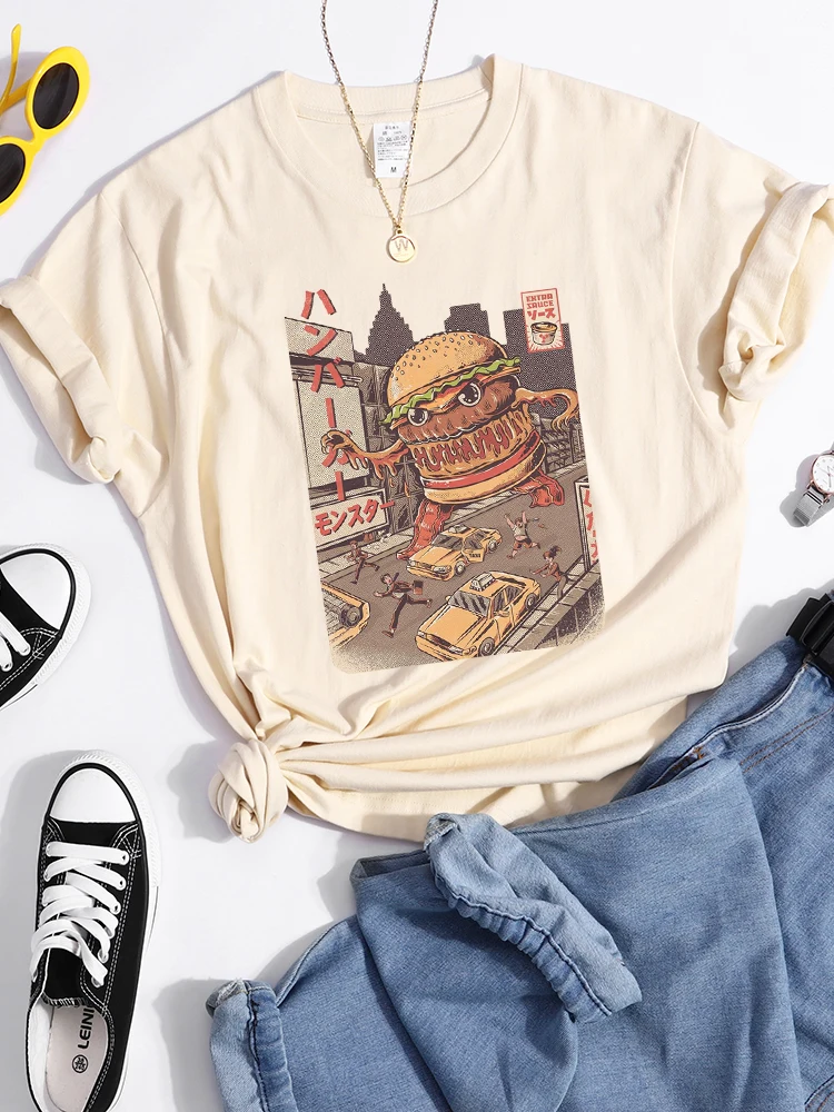 Giant Hamburger Running On The Street Print Women T-Shirt Street Summer Tshirts Cool Sport Clothes Fashion Casual T Shirt Female