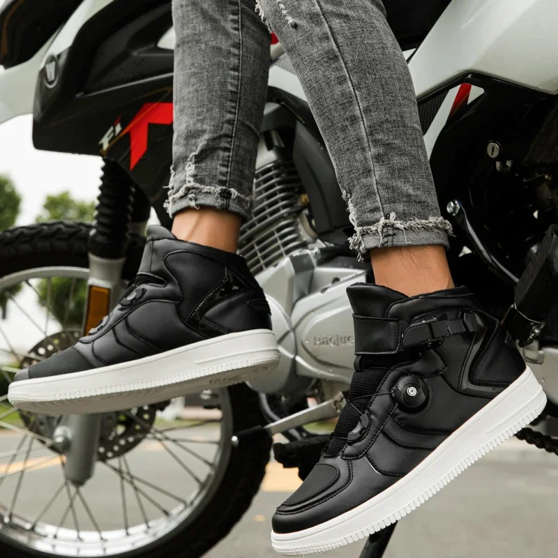 

Unisex Motorbike Riding Shoes Breathable Biker Boots Motorboats Motorcycle Shoes Motocross Off-road Riding Bota Motorcycle Boots