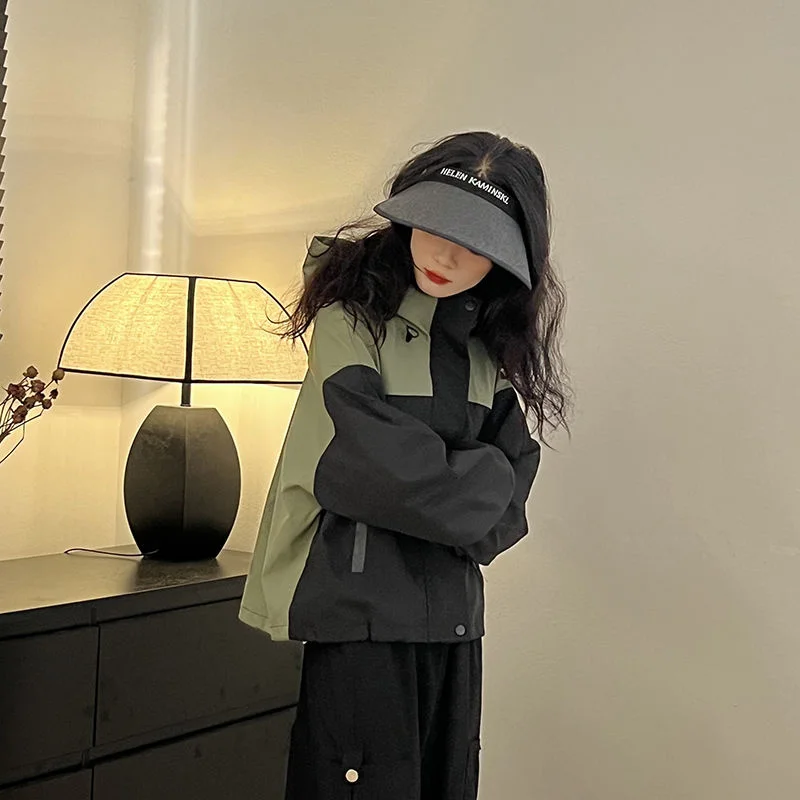 Japanese Workwear Contrasting Hooded Jacket For Women In Autumn 2023  New Korean Zipper Fashion Short Jacket Sprinter Commuting