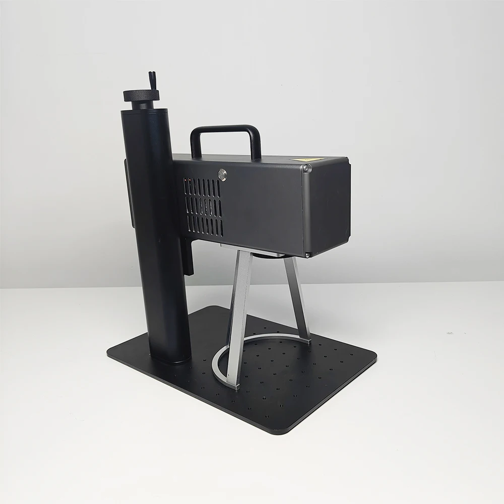 Handheld Marking Machine Engraving Printing Machine AI PLT Format Supported Portable Easy To Carry 100x100mm Marking Size