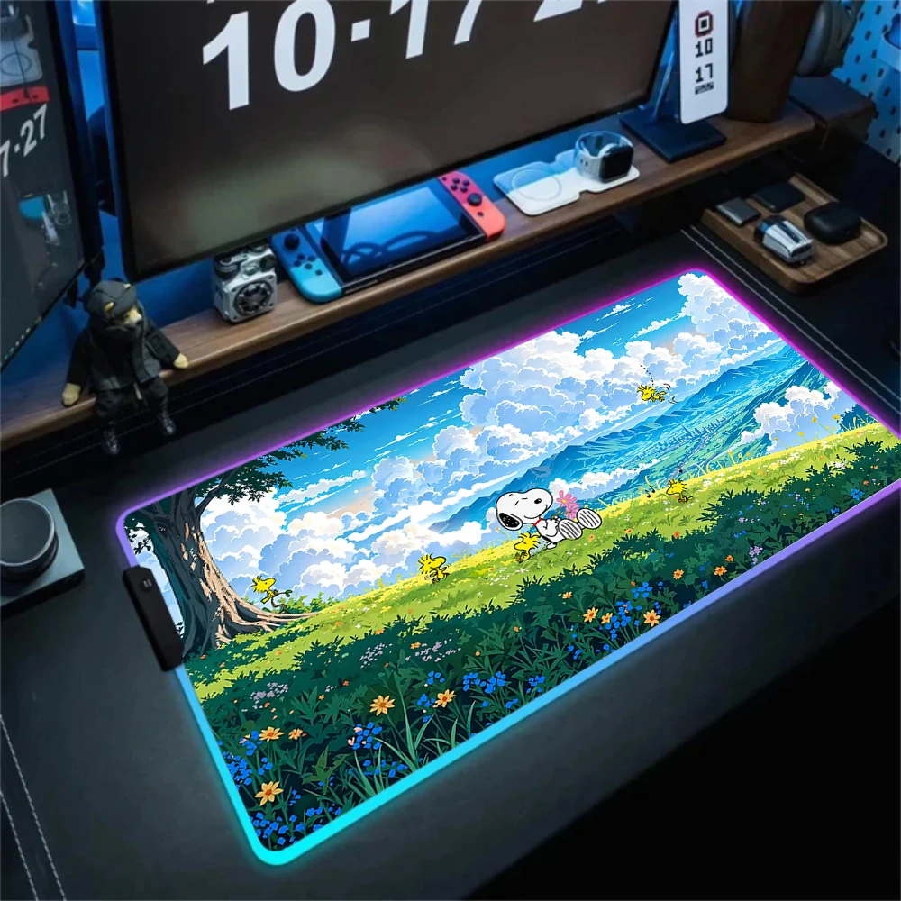 RGB Cartoon Cute Dog S-Snoopys Diy Printing Mouse Pad Gaming Mousepad Backlit Keyboard Gamer Girl Xxl Laptop Mat Table Pads Desk
