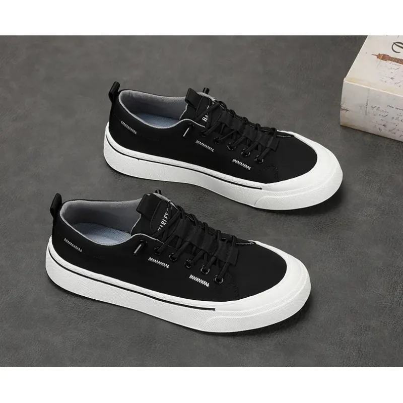 

Men's Casual Walking Shoes with Flat Heels, Low Top, Round Toe, Color Scheme, Vulcanized, Large Size and Light Weight